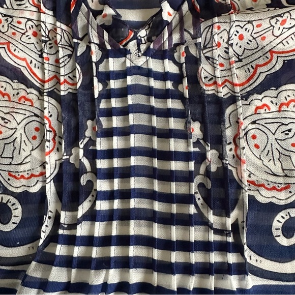 Cabi #5349 Navy Floral Paisley Peplum Striped Sheer Ruffle Pleated Top Sz S Boho - Picture 3 of 9